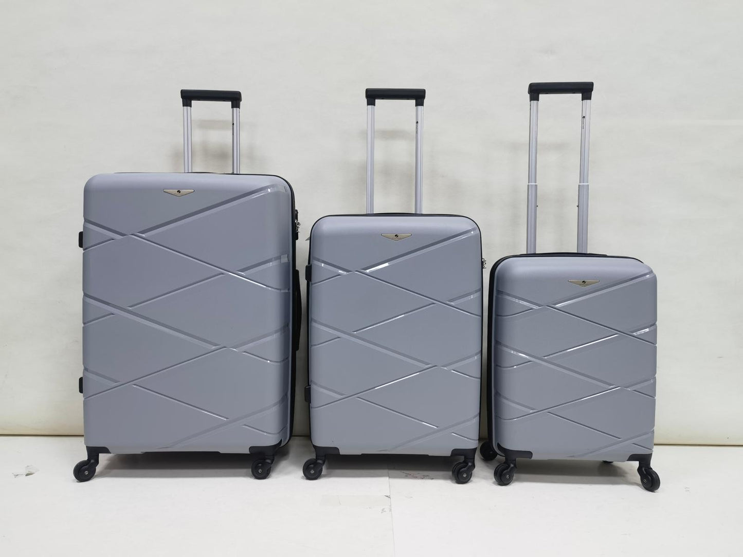 Set of 3 PP Suitcases (Polypropylene)